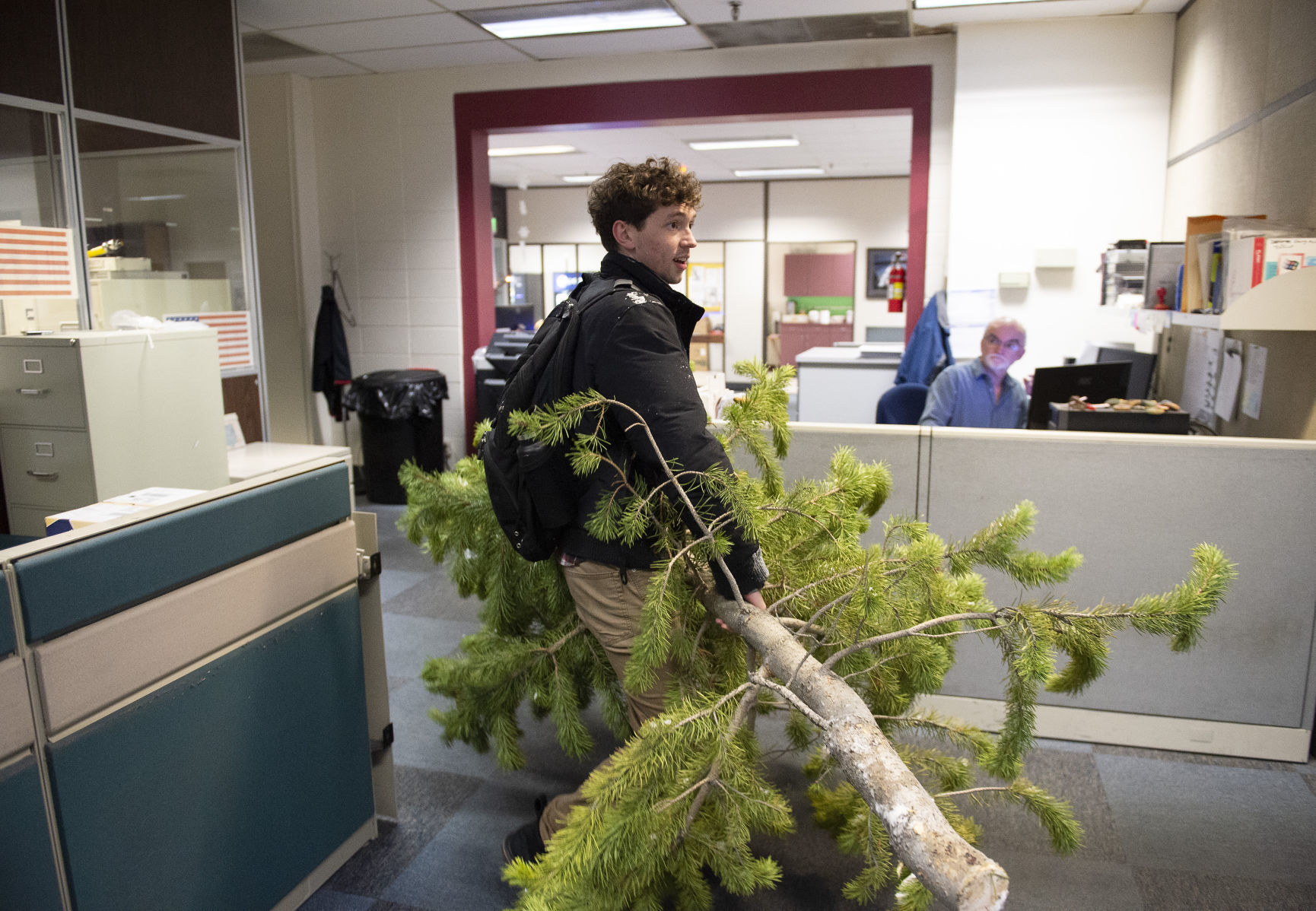 The biggest newsroom holiday tree yet!